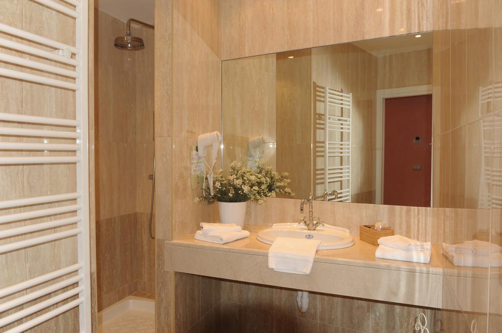 Relais Al Bel San Domenico Bed & Breakfast Alba  Ruang foto
